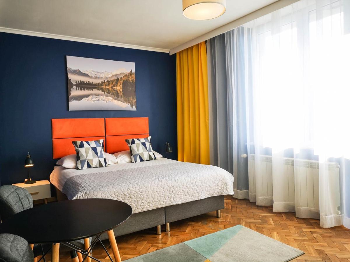 Bialy Orzel Aparthotel Przemyśl Exterior foto